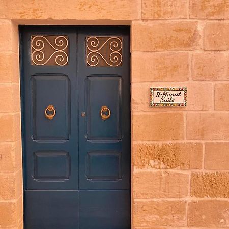 Citta Cospicua Suites Luaran gambar