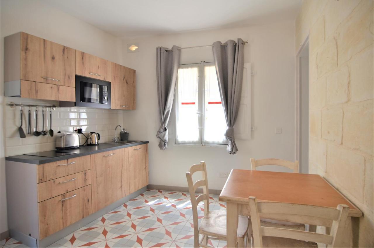 Citta Cospicua Suites Luaran gambar