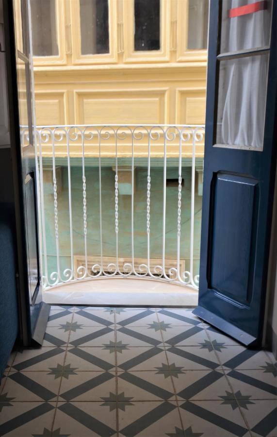 Citta Cospicua Suites Luaran gambar