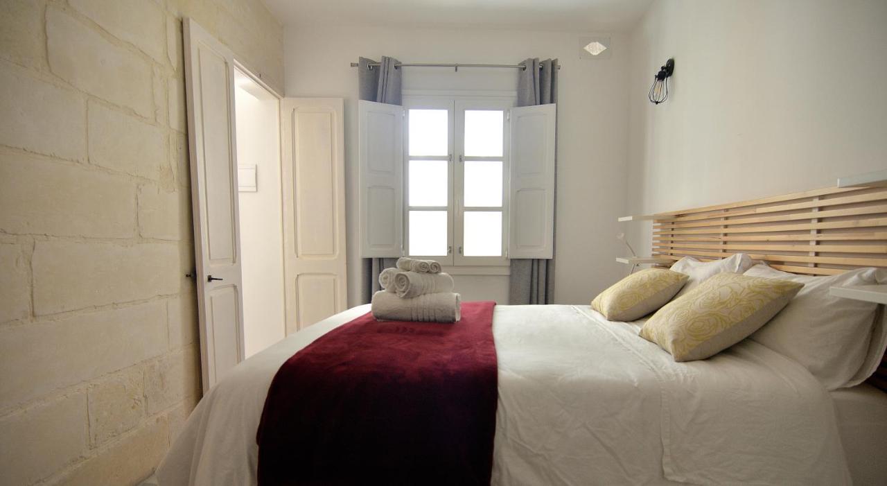 Citta Cospicua Suites Luaran gambar